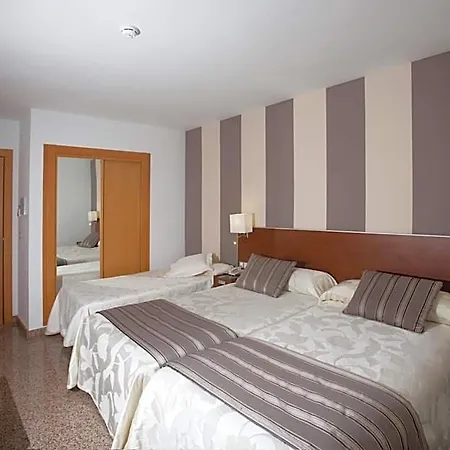 Marivella 3*