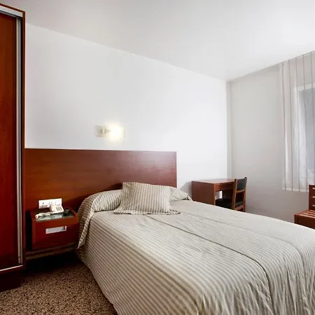 Marivella Hotel 3*